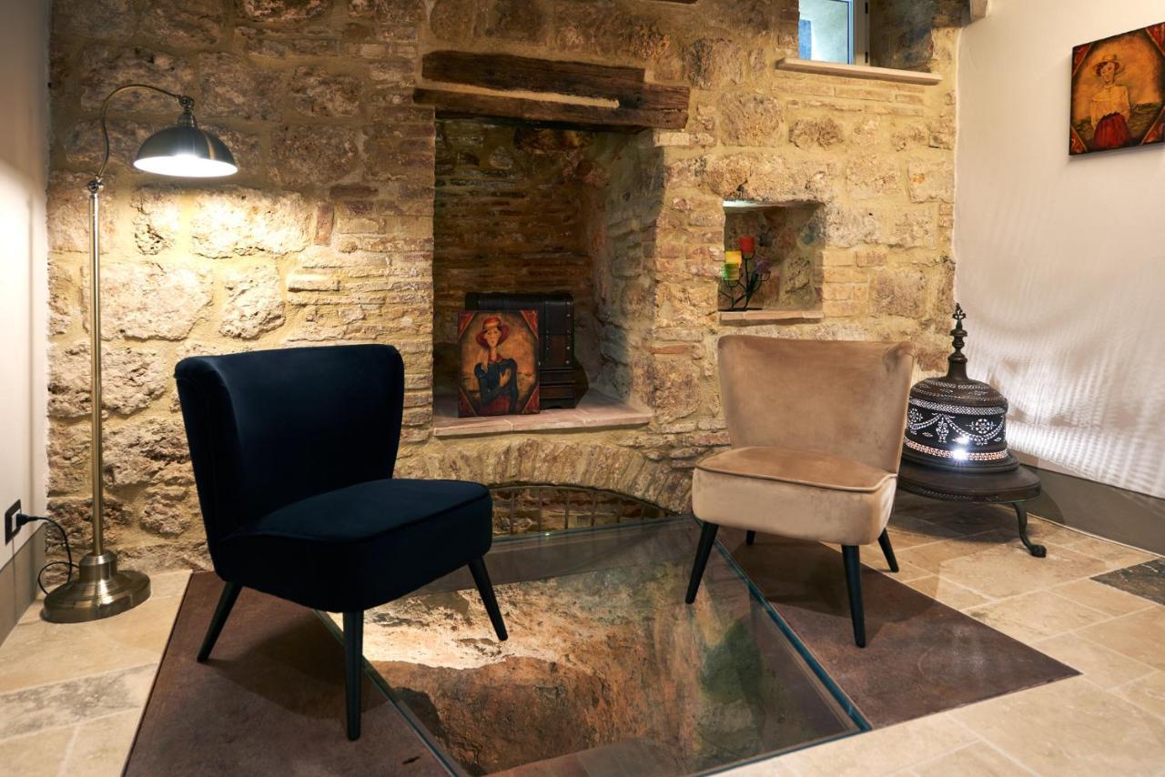 Palazzo Pio III - Residenza D'Epoca Bed & Breakfast Sarteano Luaran gambar