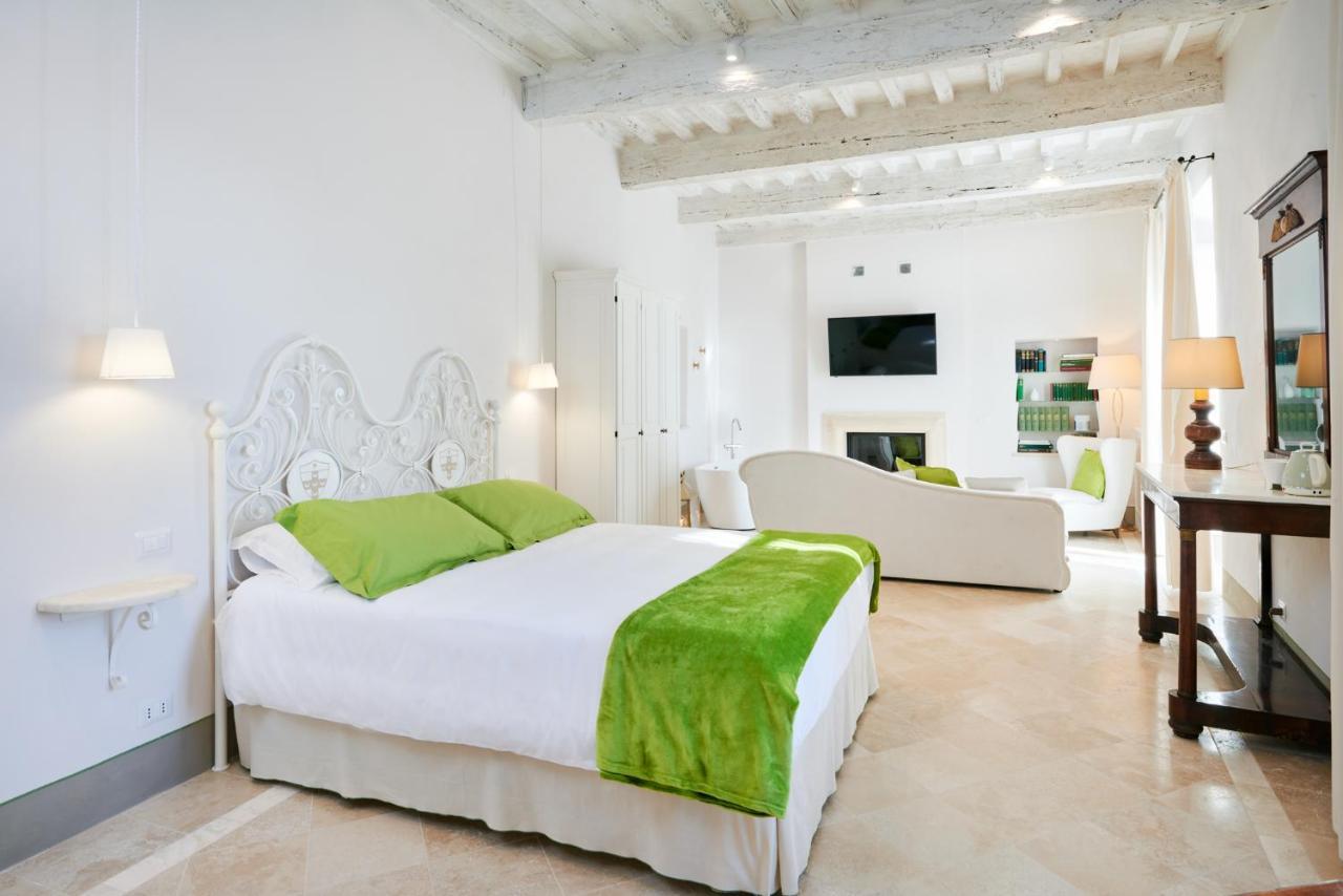 Palazzo Pio III - Residenza D'Epoca Bed & Breakfast Sarteano Luaran gambar