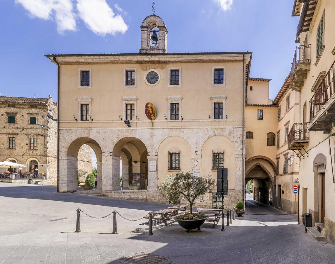 Palazzo Pio III - Residenza D'Epoca Bed & Breakfast Sarteano Luaran gambar